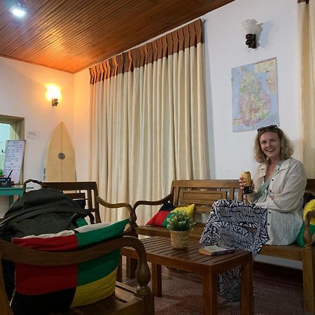 Ceylon Glory Hostel Негомбо Екстер'єр фото