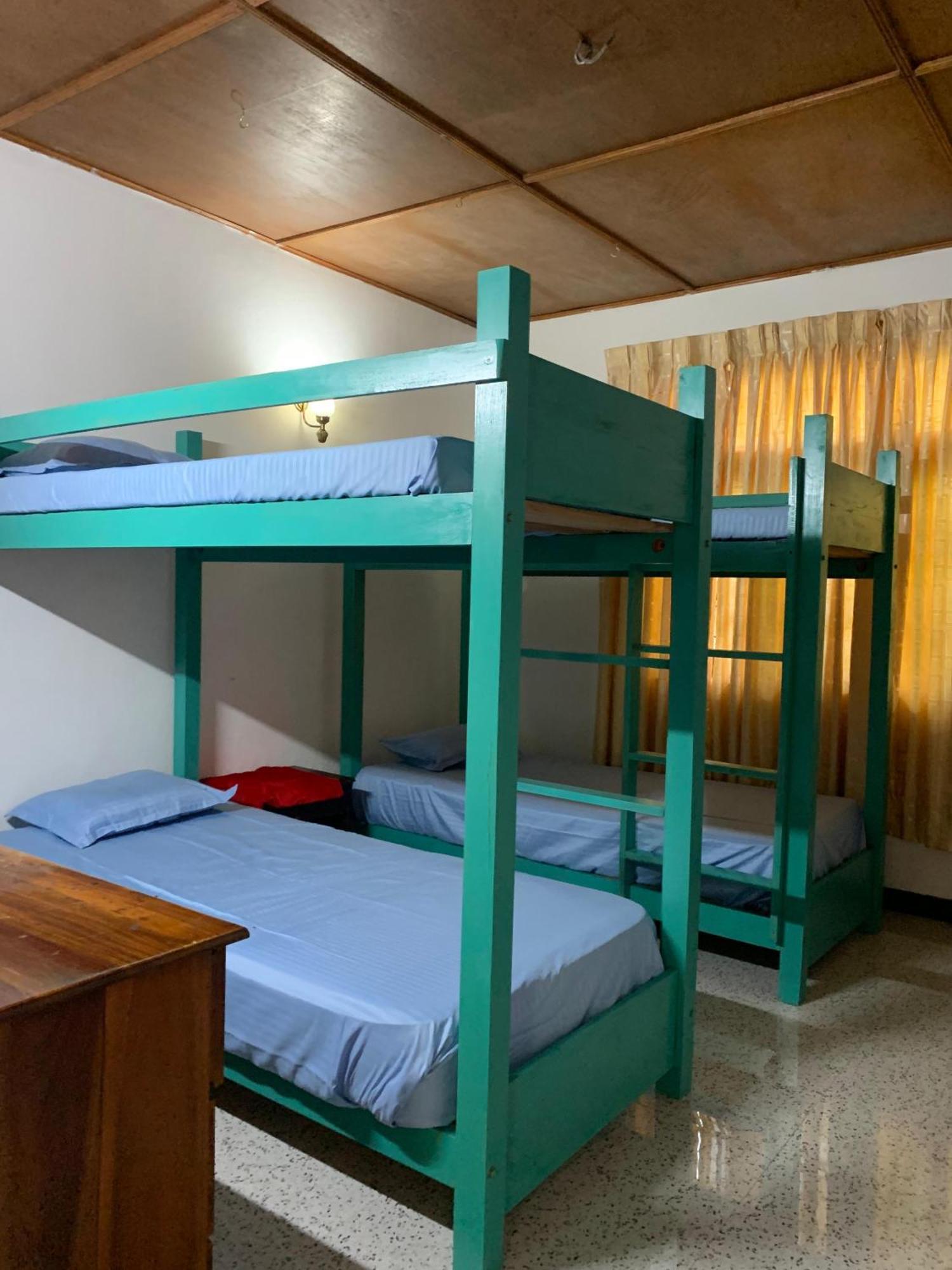 Ceylon Glory Hostel Негомбо Екстер'єр фото