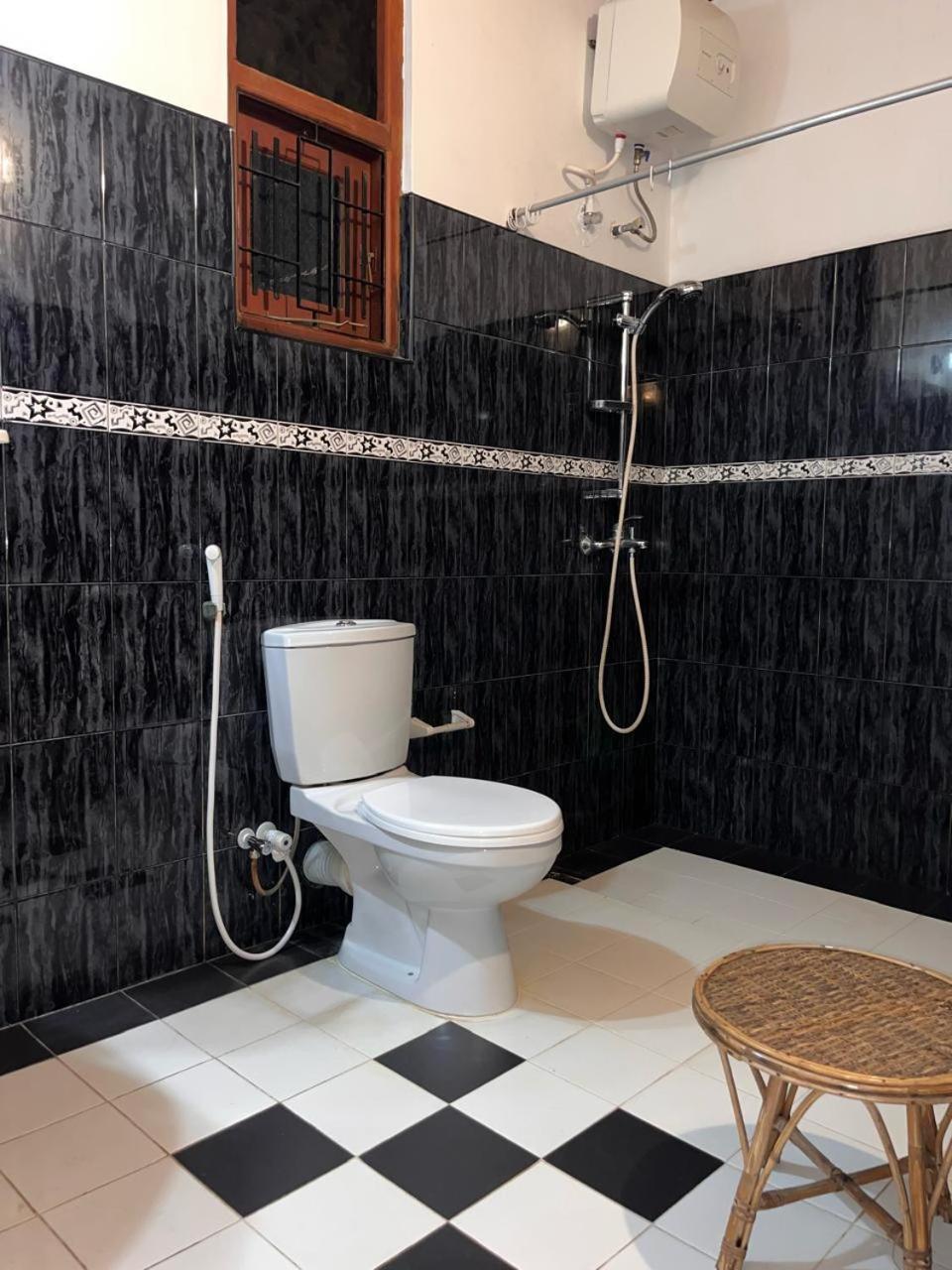 Ceylon Glory Hostel Негомбо Екстер'єр фото